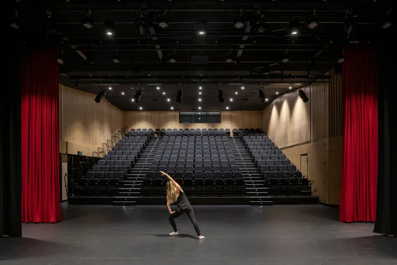 ITE Integrated AV and lighting at Bentleigh Secondary College